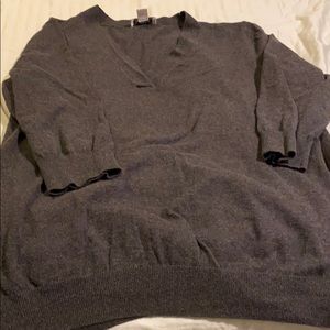 Gray vneck sweater